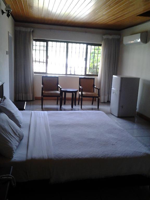 Hotel Georgia อักกรา ภายนอก รูปภาพ