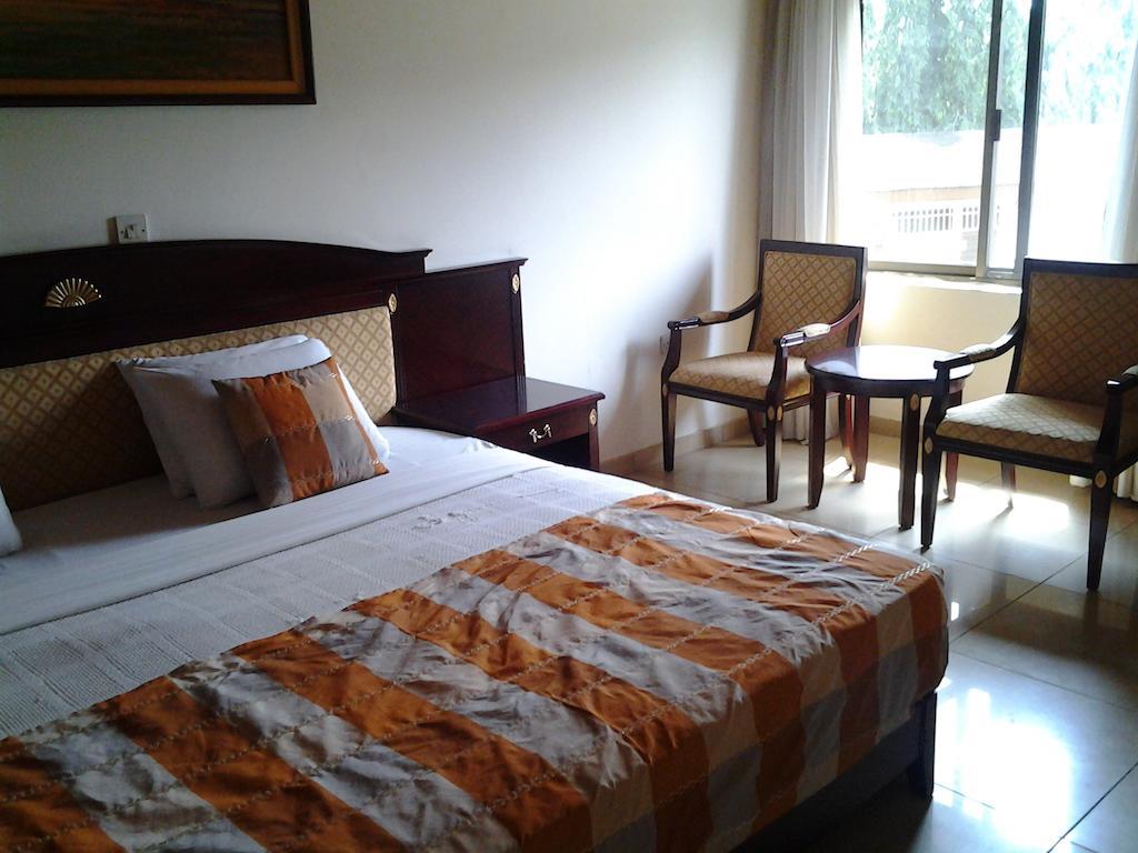 Hotel Georgia อักกรา ภายนอก รูปภาพ