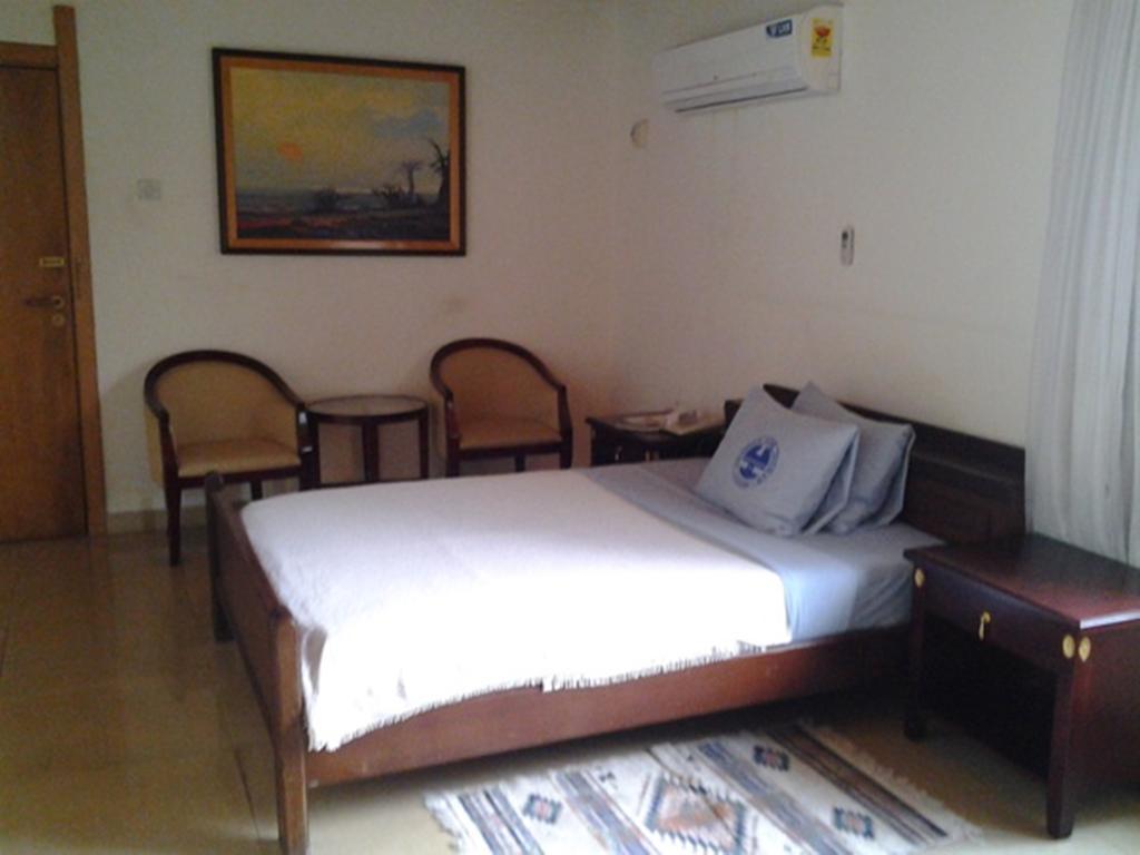 Hotel Georgia อักกรา ภายนอก รูปภาพ